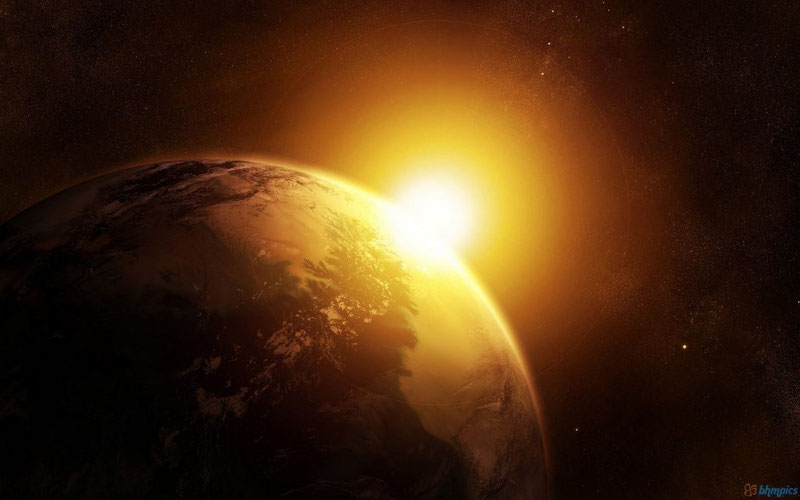 8 минут - время, за которое свет проходит расстояние от Солнца до Земли