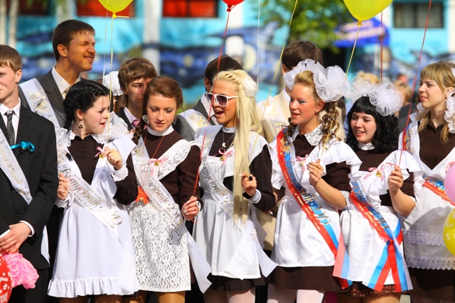 Низкий средний балл аттестата можно подправить, если продолжить учебу до 11 класса