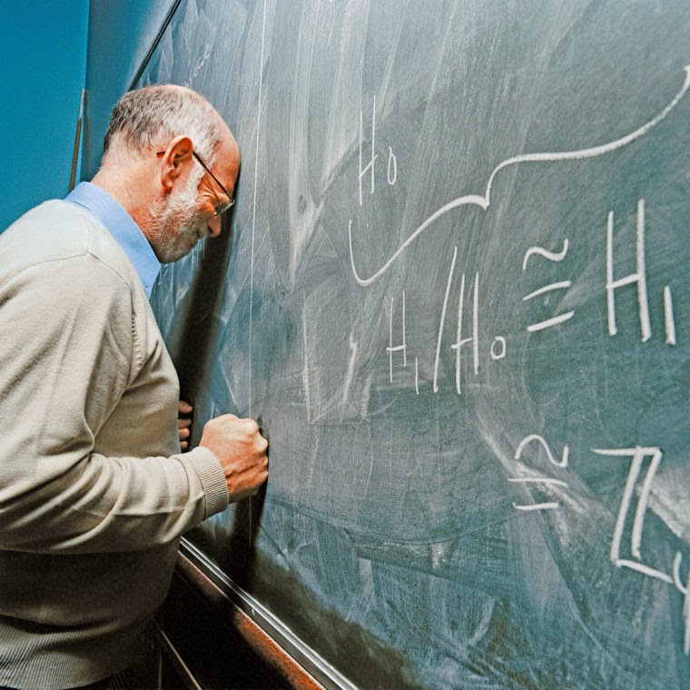 Не стоит заблуждаться, что жизнь ученого – рай. Этот тяжелый труд не каждый осилит. Так что нужно заранее соотнести свой стиль жизни и мотивацию.