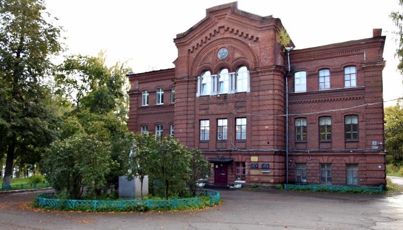 Череповецкий лесомеханический техникум имени В. П. Чкалова